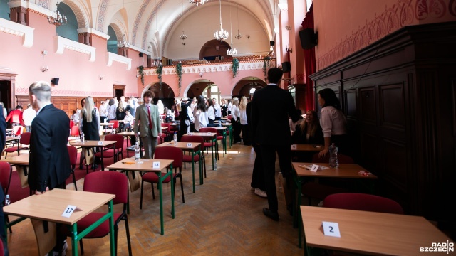 We wtorek rano na maturze przeprowadzony zostanie obowiązkowy egzamin pisemny z matematyki.