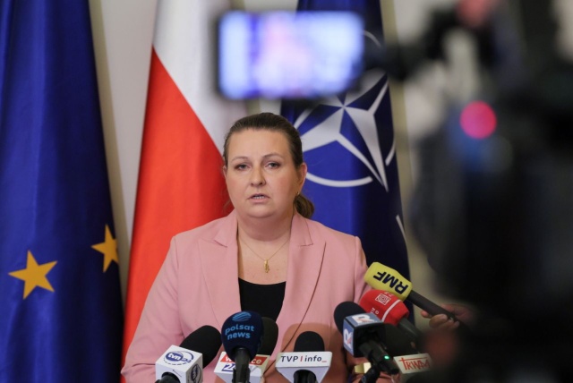 Prezydent Andrzej Duda zawetował ustawę obniżającą składkę zdrowotną dla przedsiębiorców - informuje szefowa kancelarii Małgorzata Paprocka.