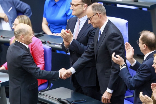 Szef CDU Friedrich Merz został wybrany na kanclerza Niemiec. W drugim dzisiaj głosowaniu zyskał 325 głosów, potrzebował ich 316.